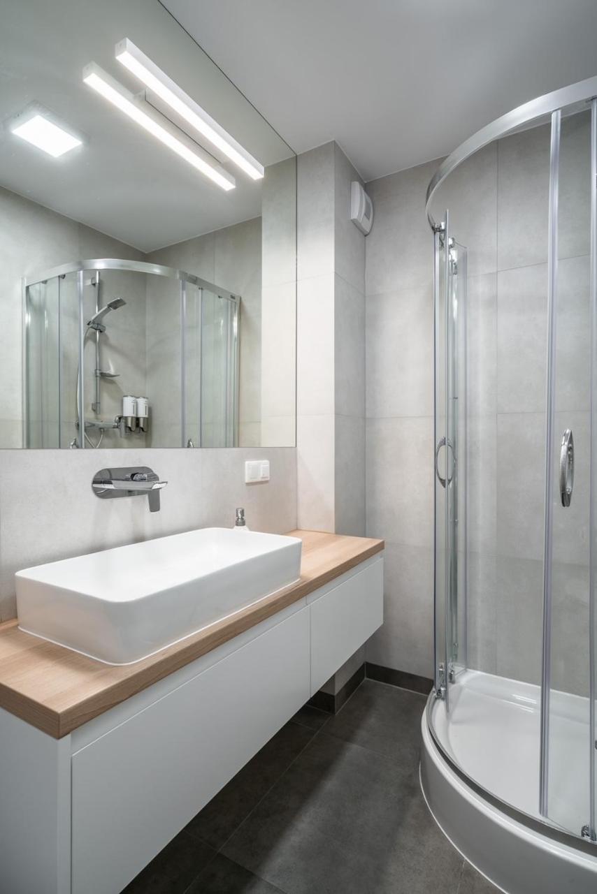 Q19 Apartments Rynek Wroclaw Ngoại thất bức ảnh